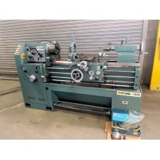FORTUNE 16" X 40" ENGINE LATHE WITH 3-JAW CHUCK, STEADY REST MFG. BY VICTOR TAICHUNG, EXCELLENT CONDITION